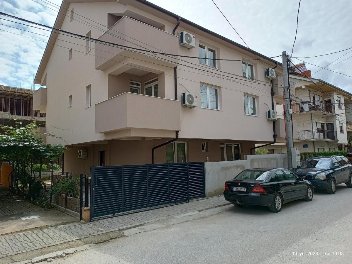 Grand Apartments Strumica Eksteriør billede